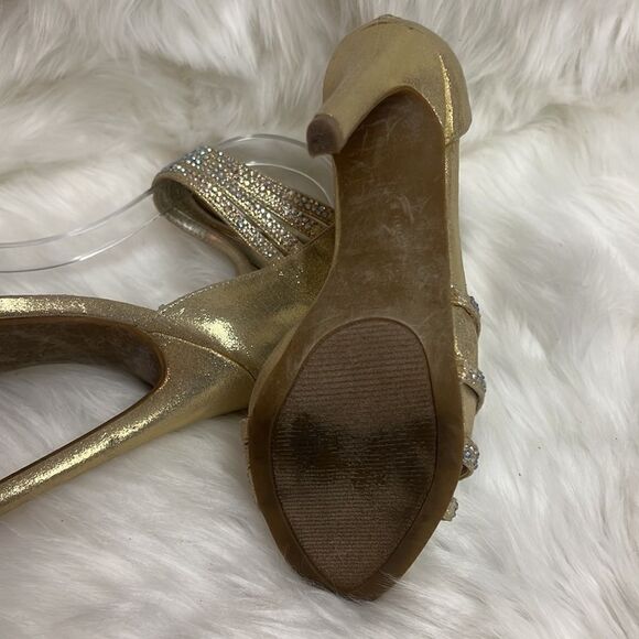 Steve Madden gold shimmer and embellished Strappy heels, size 6 BIN 16 - Picture 10 of 10